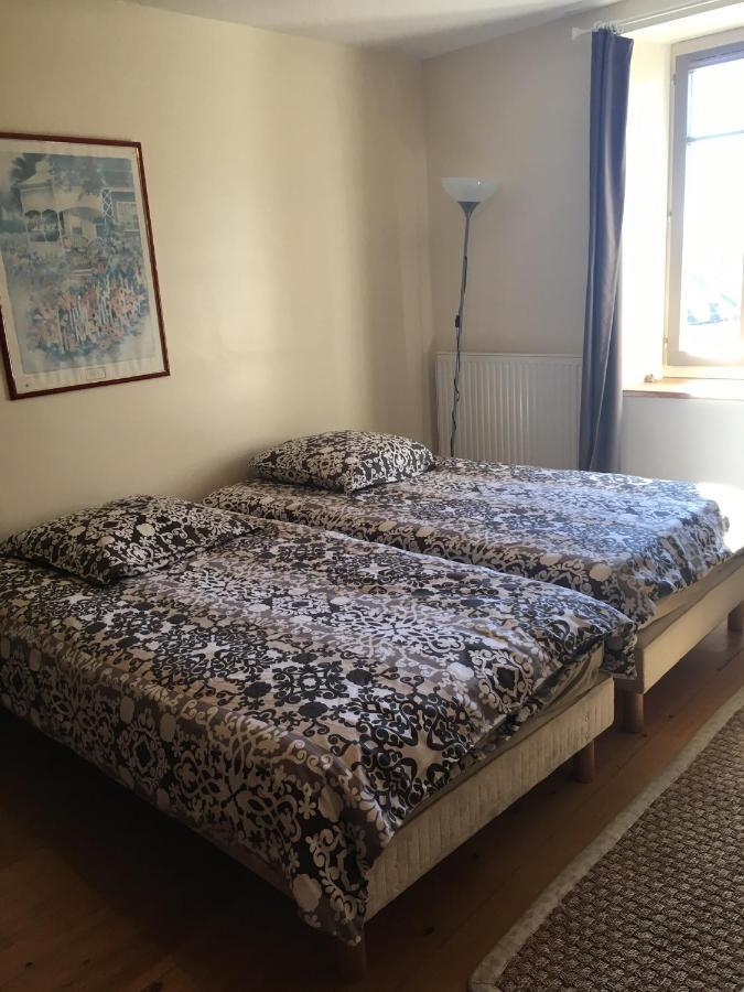 Chambres D'Hotes Des Deux Lacs Ceyzerieu Exterior foto
